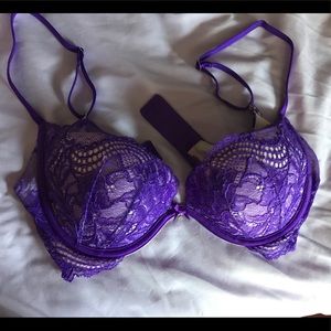 Victoria secret plunge bra